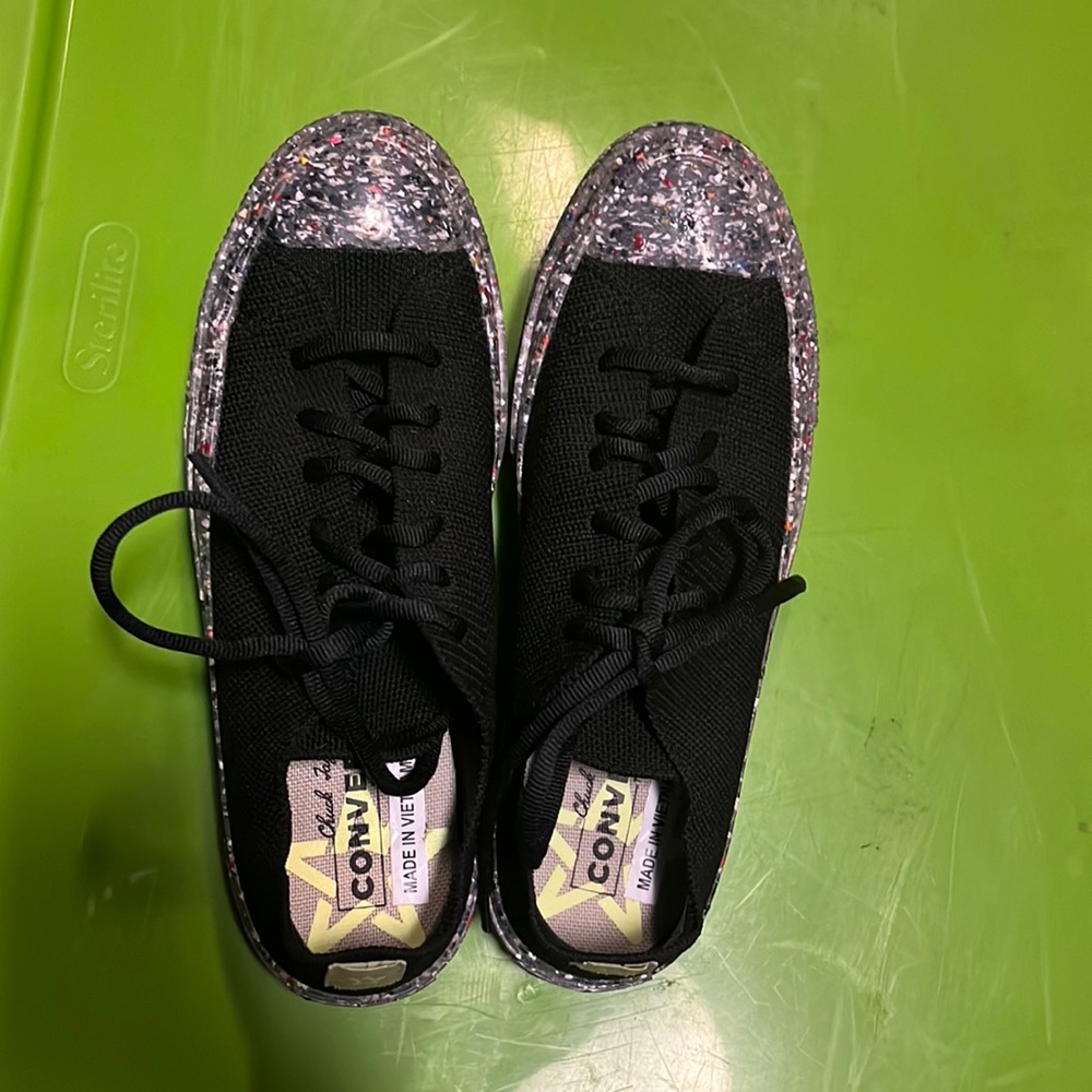 Converse Low Tops